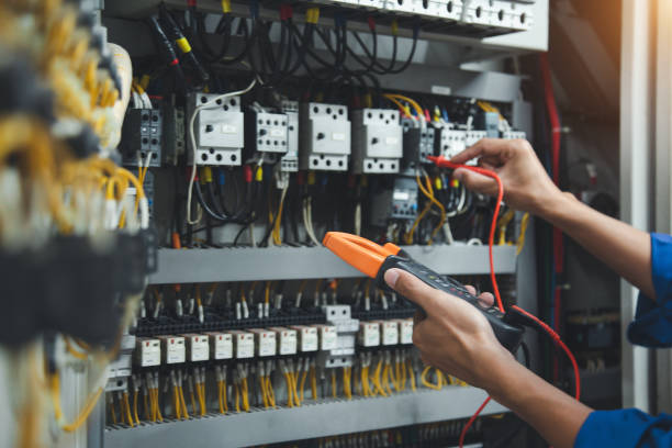 Best Emergency Electrical Repair  in Applewood, CO