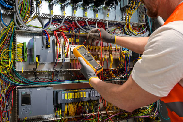 Best Local Electrician Companies  in Applewood, CO